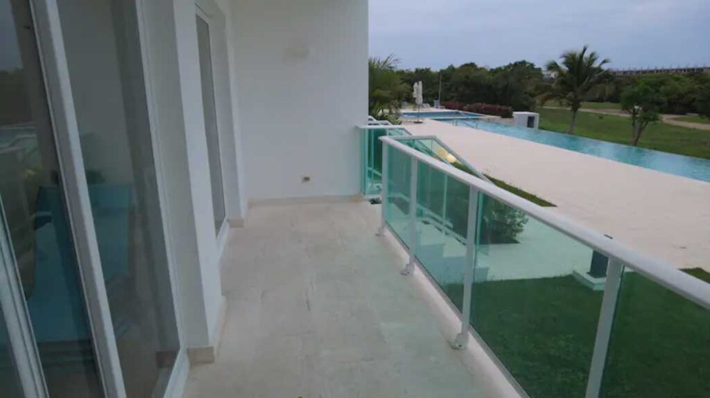 Cana Rock 2BR condo infinity pool + beach: