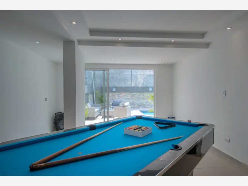 Comfortable 4 Bed Family Home