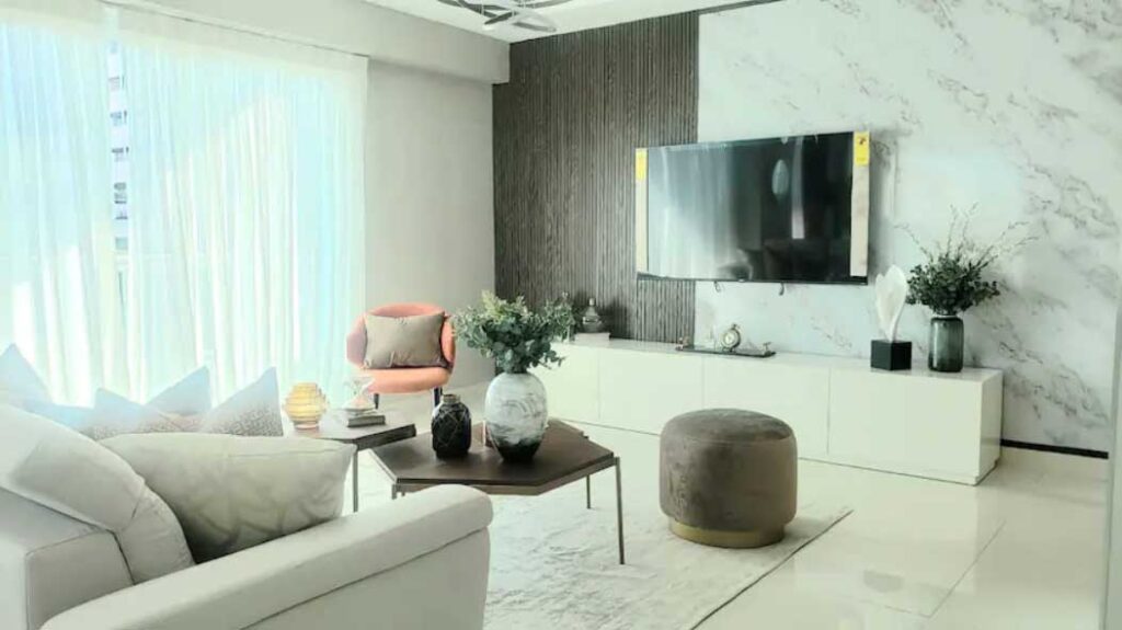 Super cute 1-bedroom apartment with pool