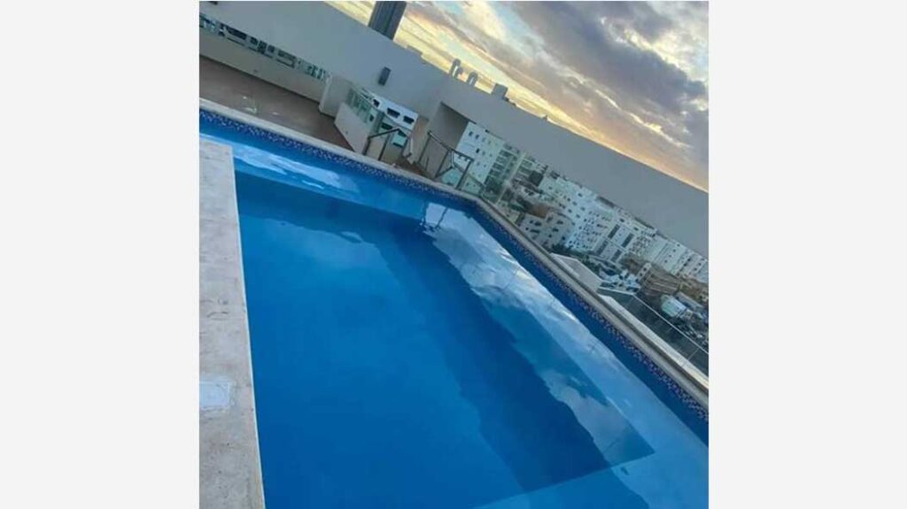 Super cute 1-bedroom apartment with pool
