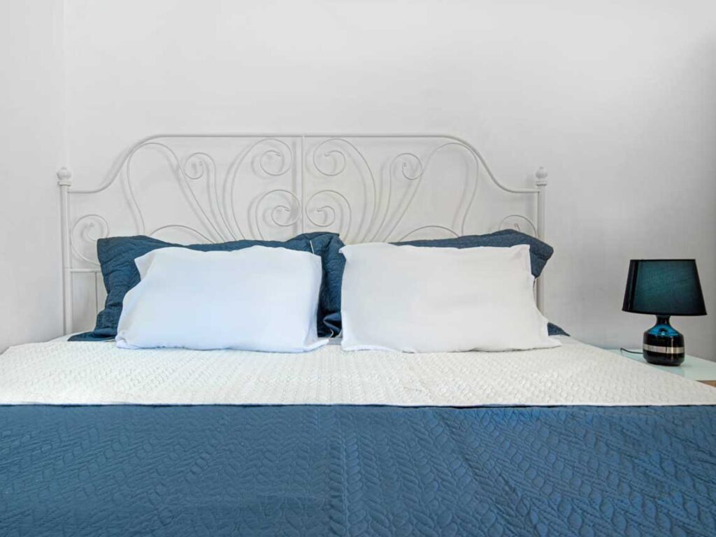 Ocean front 2-bedroom rental unit with pool