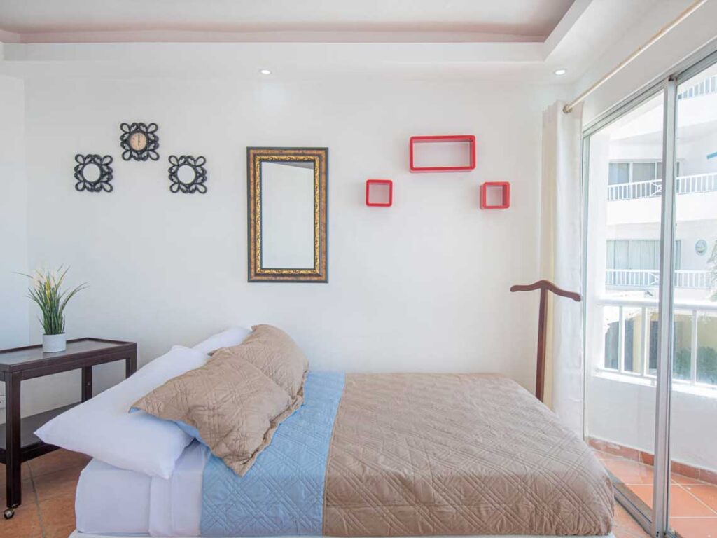 Ocean front 2-bedroom rental unit with pool