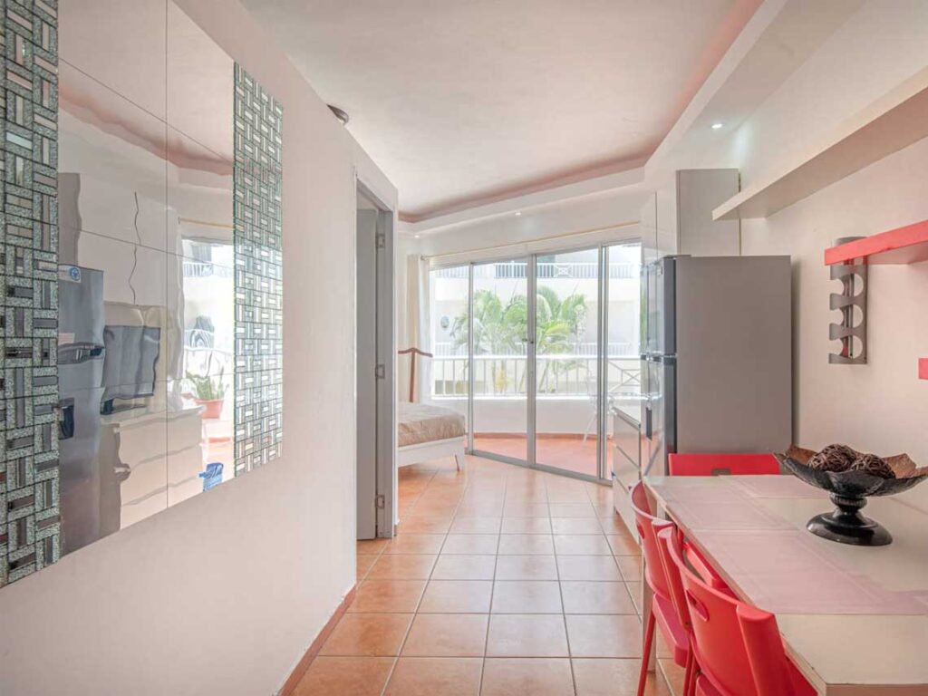 Ocean front 2-bedroom rental unit with pool